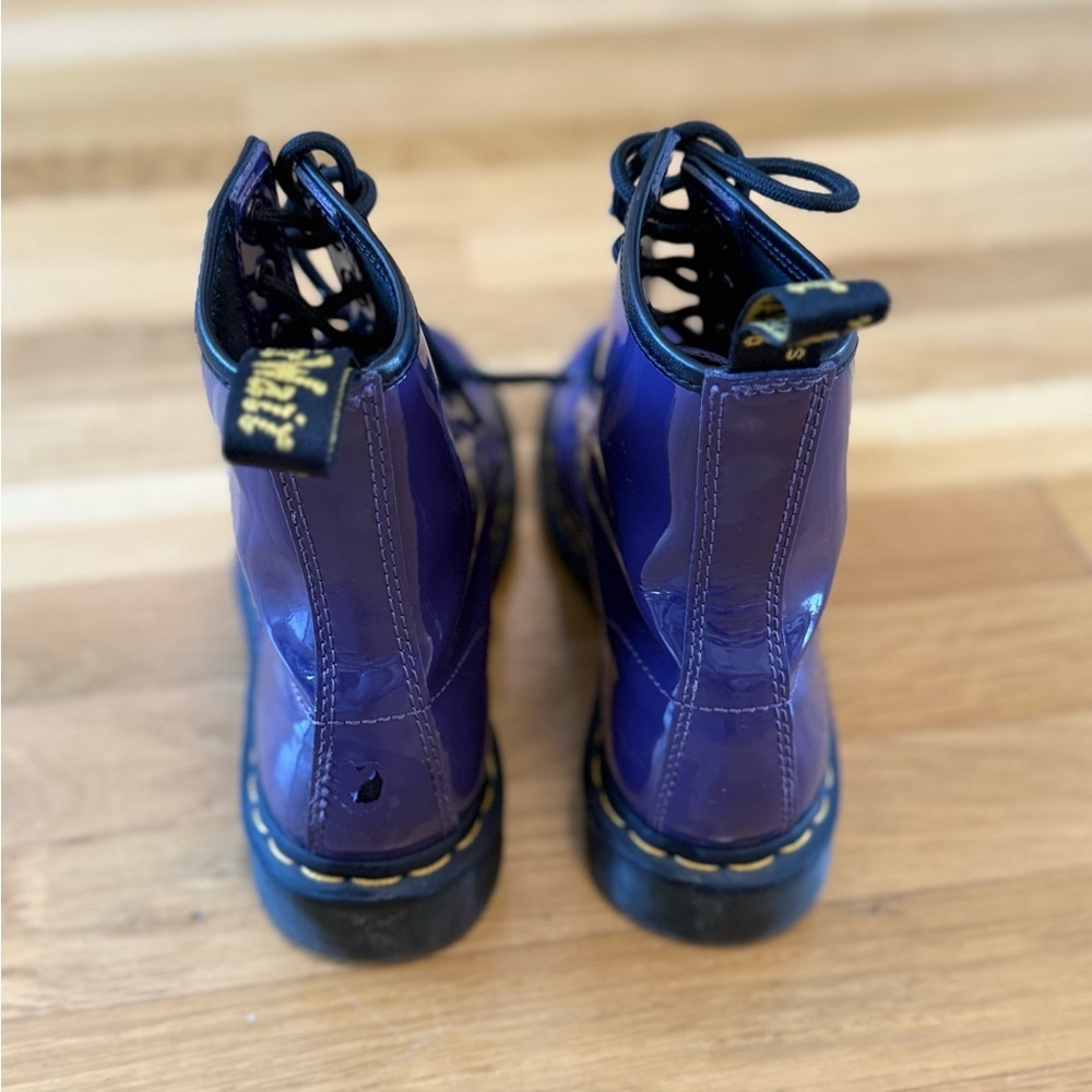 Dr. Marten's Purple 1460 WOMEN'S PATENT LEATHER LACE UP BOOTS - Picture 13 of 16
